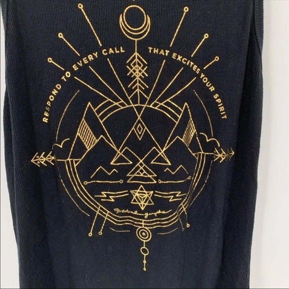 Spiritual Gangster black tank top M